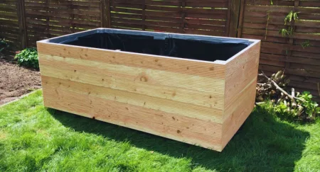 5 ciekawych pomysłów na drewniane dekoracje ogrodowe